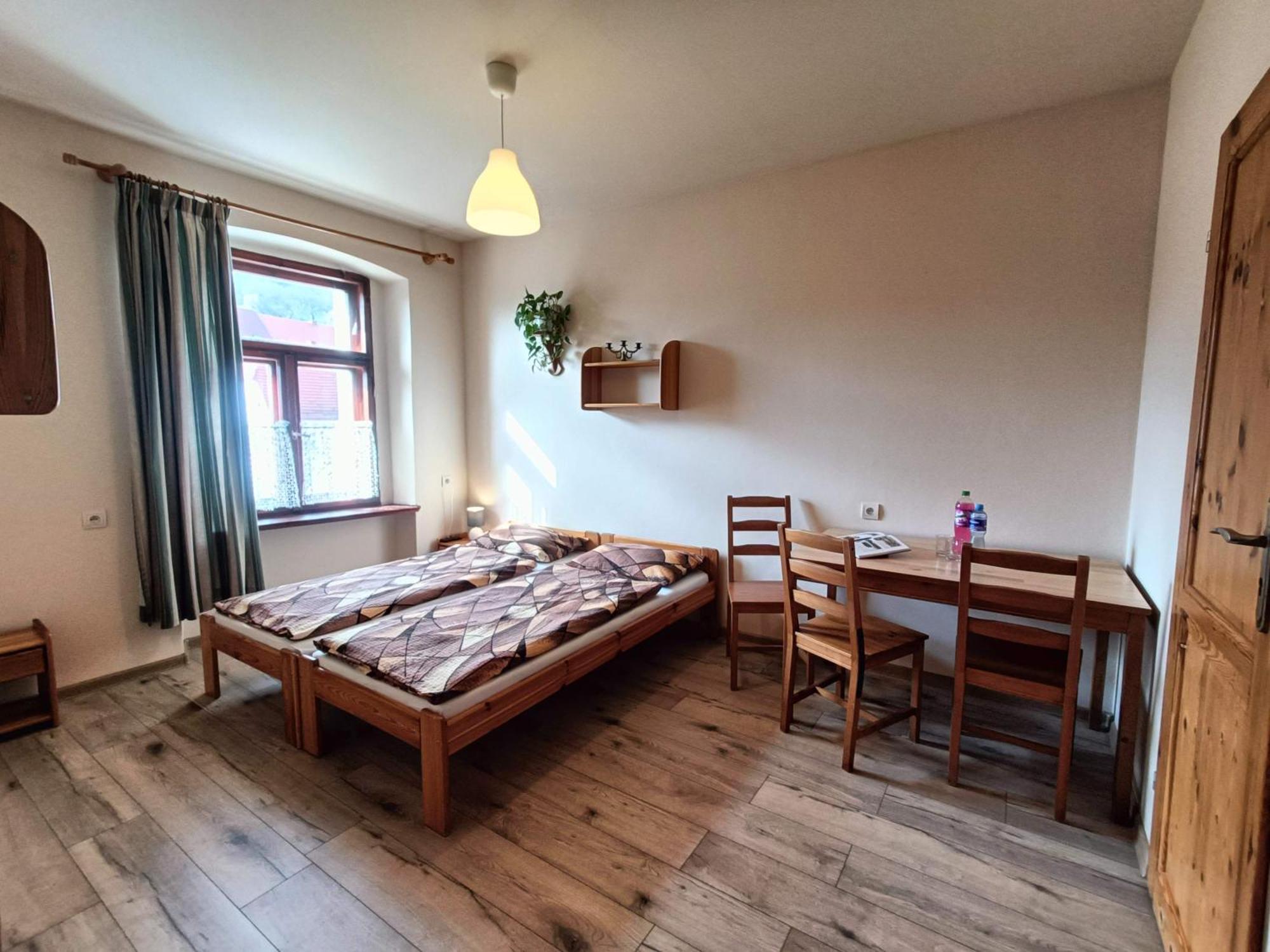 Apartamenty I Pokoje Goscinne "Wacus" Srebrna Gora Luaran gambar