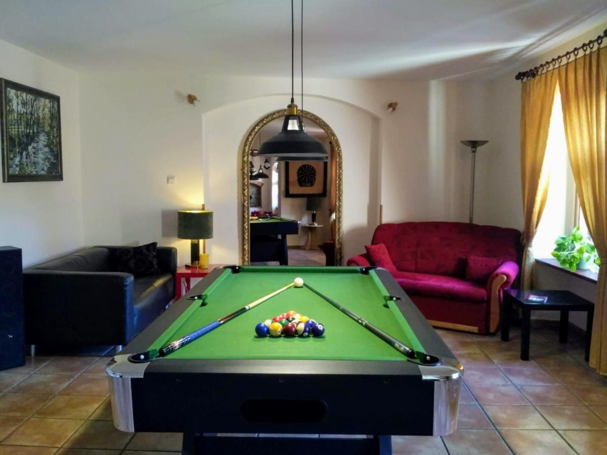 Apartamenty I Pokoje Goscinne "Wacus" Srebrna Gora Luaran gambar